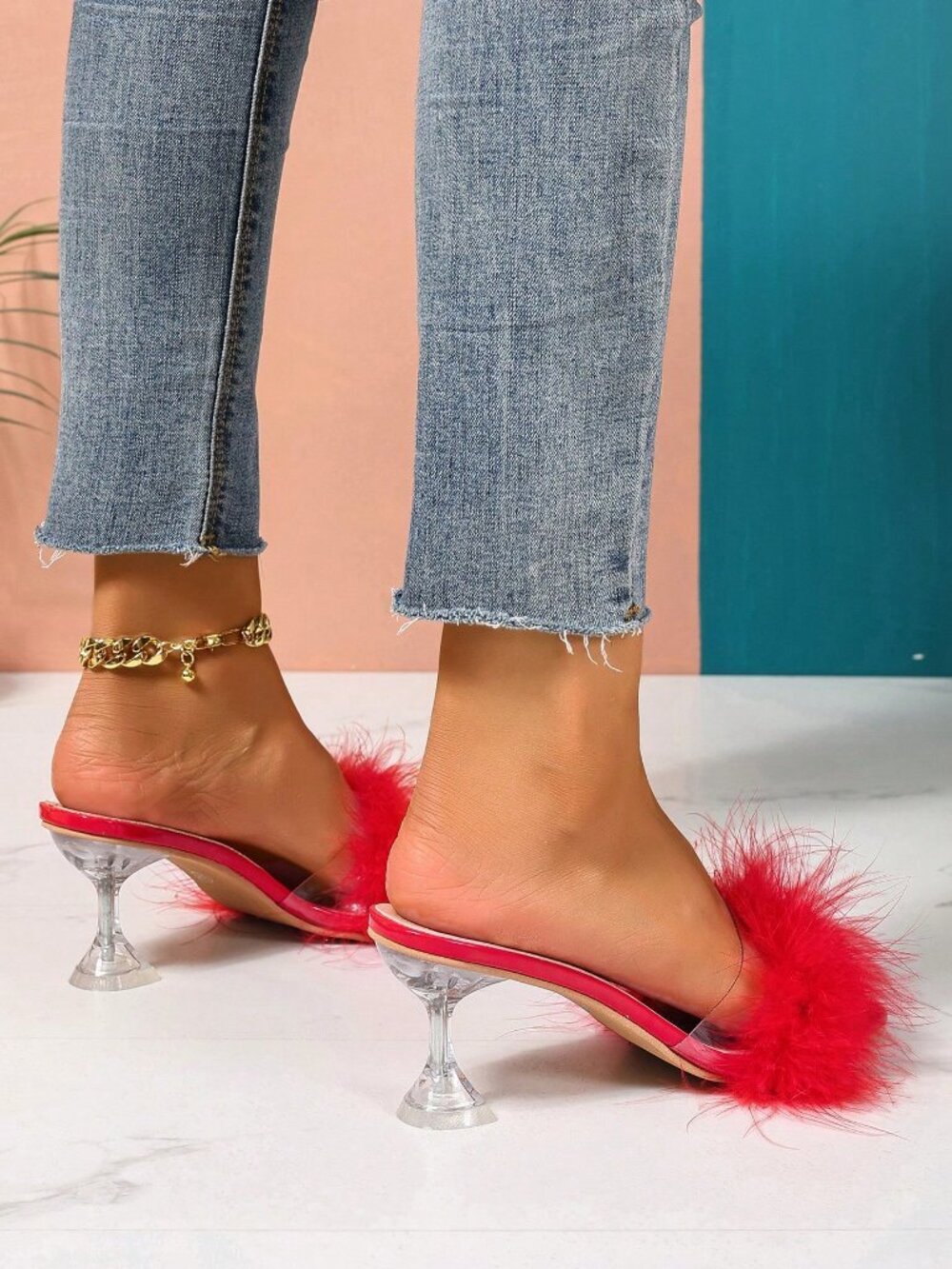 Red Funky Women's Mule Sandals Open Toe Slip-On Fluffy Faux Fur Chunky Heel - Picture 5 of 6